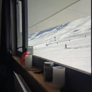 Cosy 2100m Pied Des Pistes-direct To Slopes-ski In Out-la Plagne Aime 2000 , La Plagne France